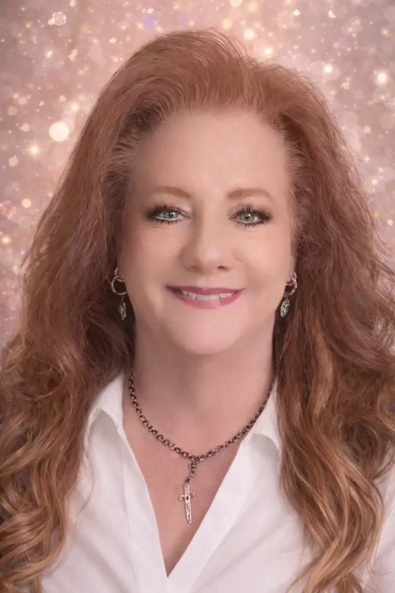 Lisa - Enchanted Sparkle Society